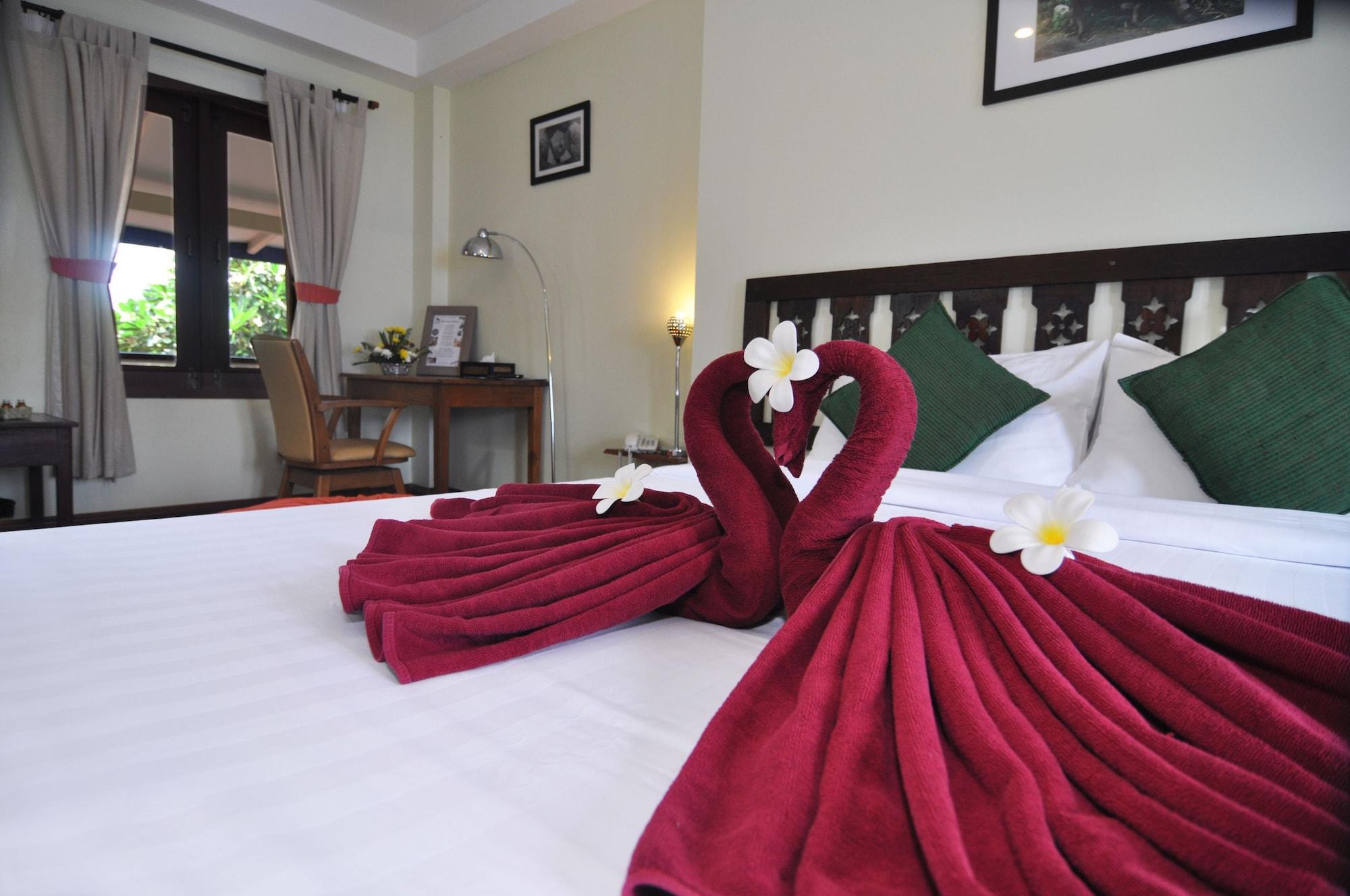 Pier 42 Boutique Resort & Spa Chalong Ngoại thất bức ảnh