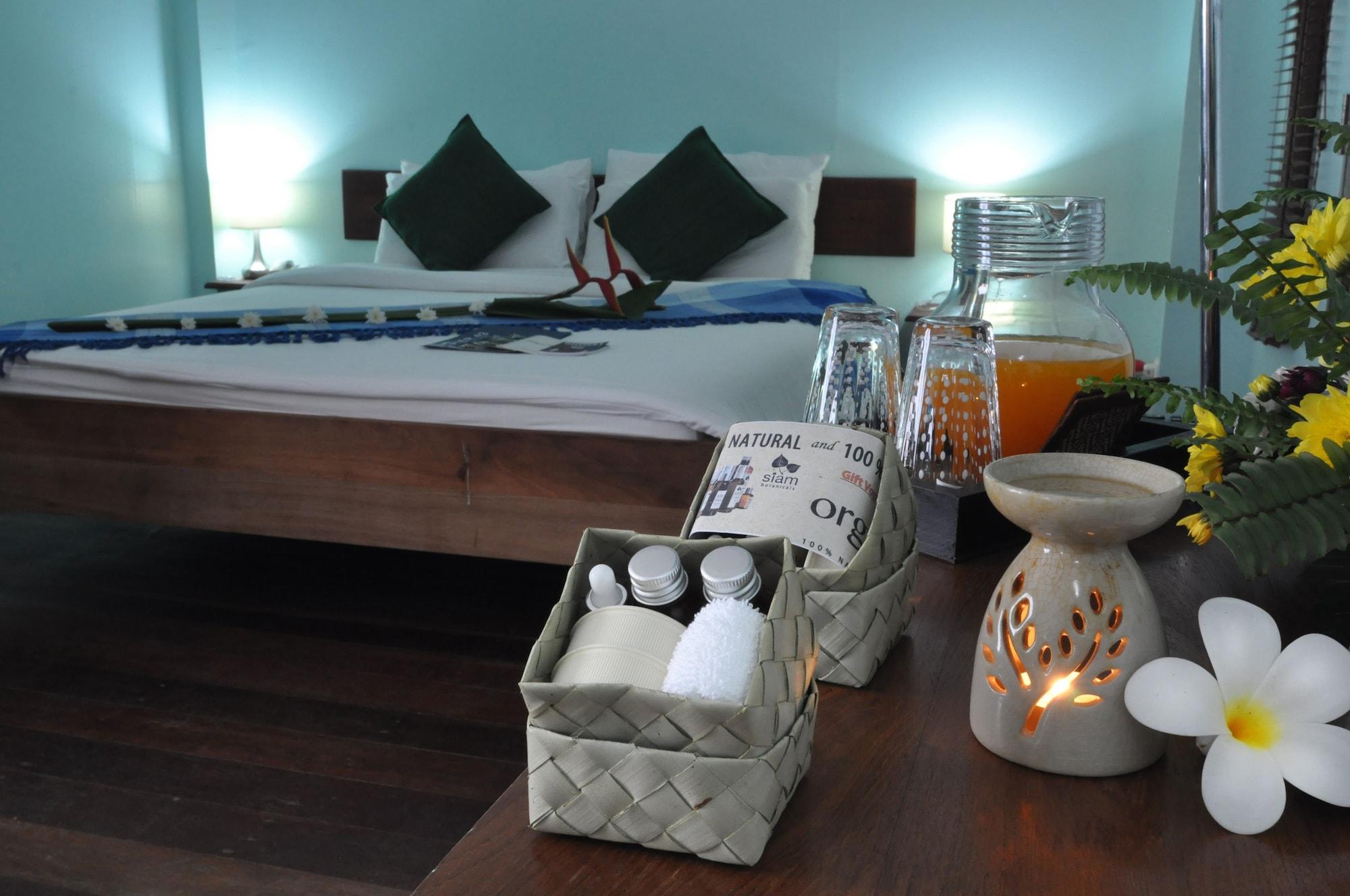 Pier 42 Boutique Resort & Spa Chalong Ngoại thất bức ảnh